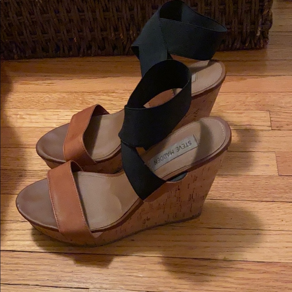 Steve Madden Roper Cork Wedge - Picture 2 of 4
